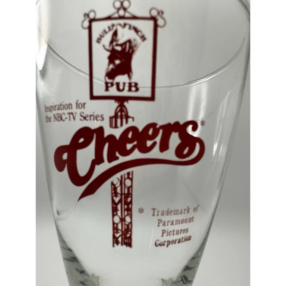 Cheers Beer Glass Bull & Finch Pub NBC TV Show Paramount Logo Pint Vintage